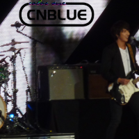 [Pic] 121110 CNBLUE Rock Out @ SBS Super KPOP Concert